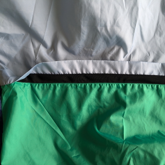 Cotopaxi full-zip windbreaker (XS) - Picture 5 of 6